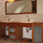 Drewniana zabudowa łazienki